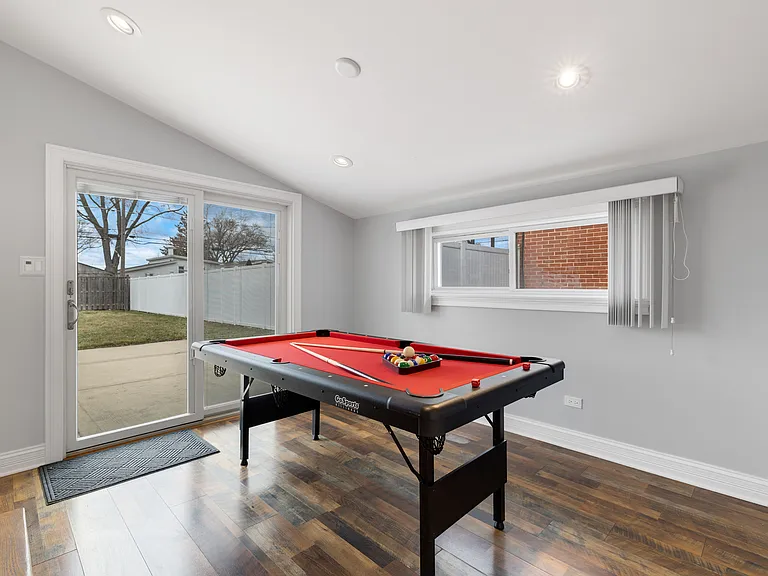 2176 Ash St — Photo 14