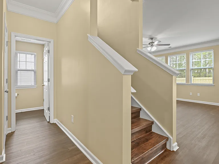 363 Sanctuary Park Dr — Photo 16