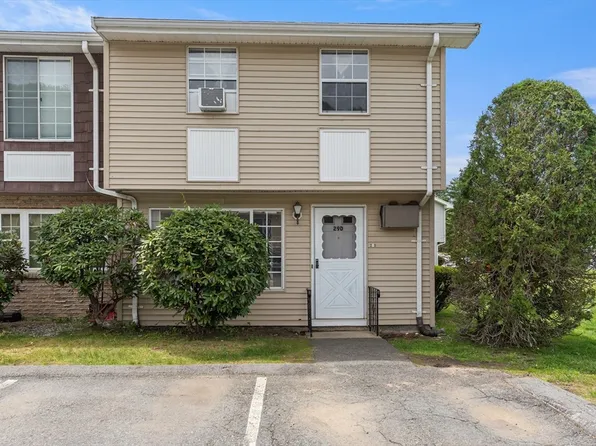 945 Riverside Dr APT 29D, Methuen, MA 01844
