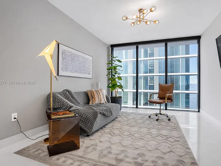 700 NE 24th St #901 — Photo 39