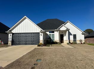 11948 Gillian Ct, Tyler, TX 75703