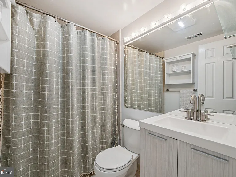 1812 Vernon St NW #34 — Photo 19
