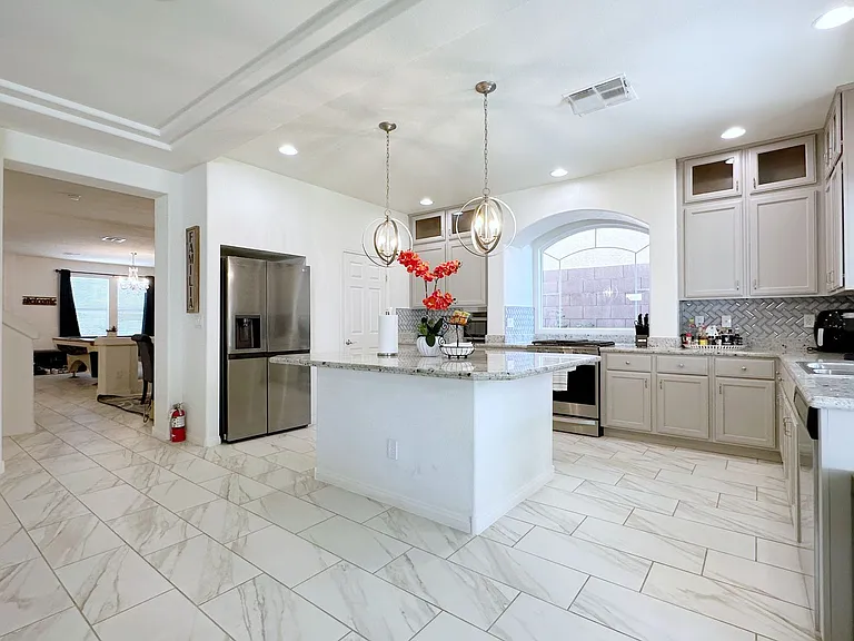 8573 Silver Coast St — Photo 1