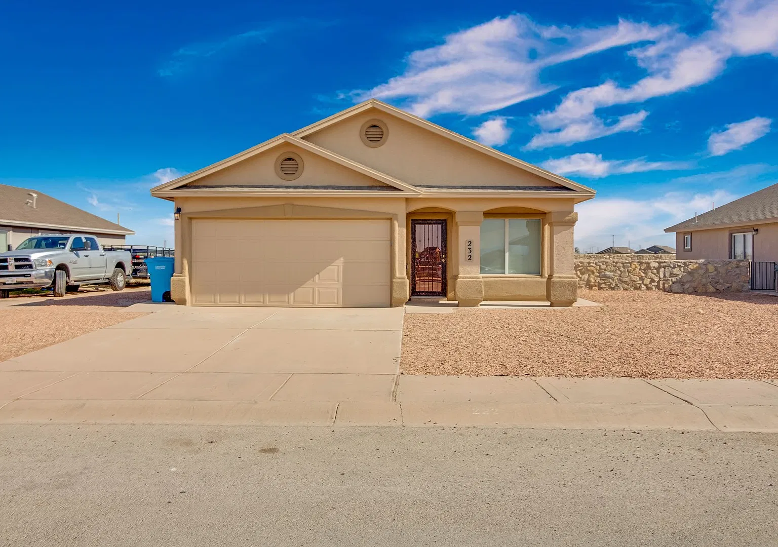 Soccorro area Home for Rent — Photo 1