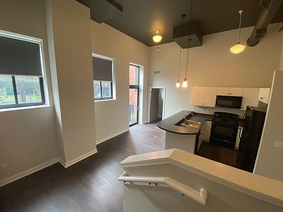 4th image of 1408 S 2nd St Unit 104