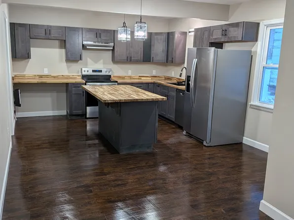 15 Governor St, Oswego, NY 13126