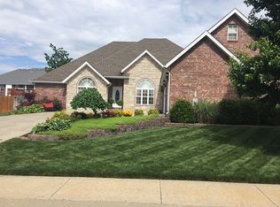 1008 N 19th Ave, Ozark, MO 65721