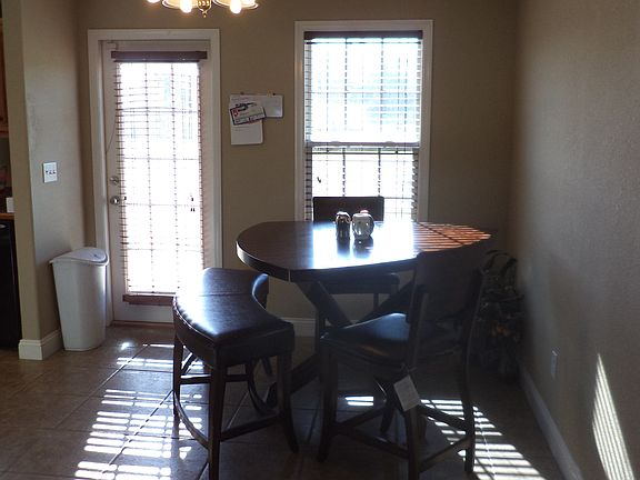 4th image of 49 N Moody Dr