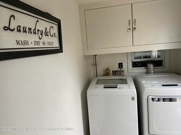452 Marathon Ct — Photo 15
