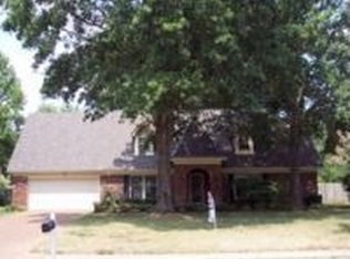 2464 Calkins Rd, Germantown, TN 38139