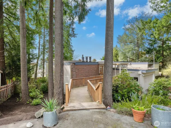 7237 NE 121st Place, Kirkland, WA 98034