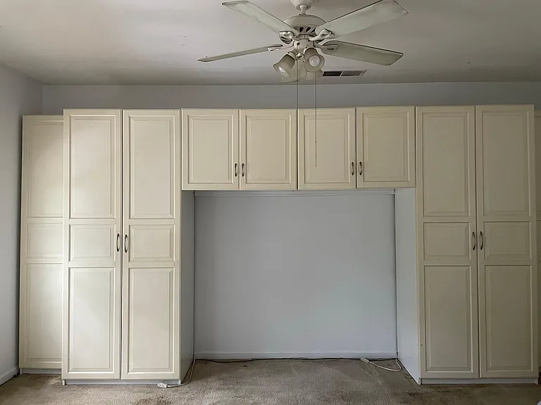 Kind size bed fits in the space
