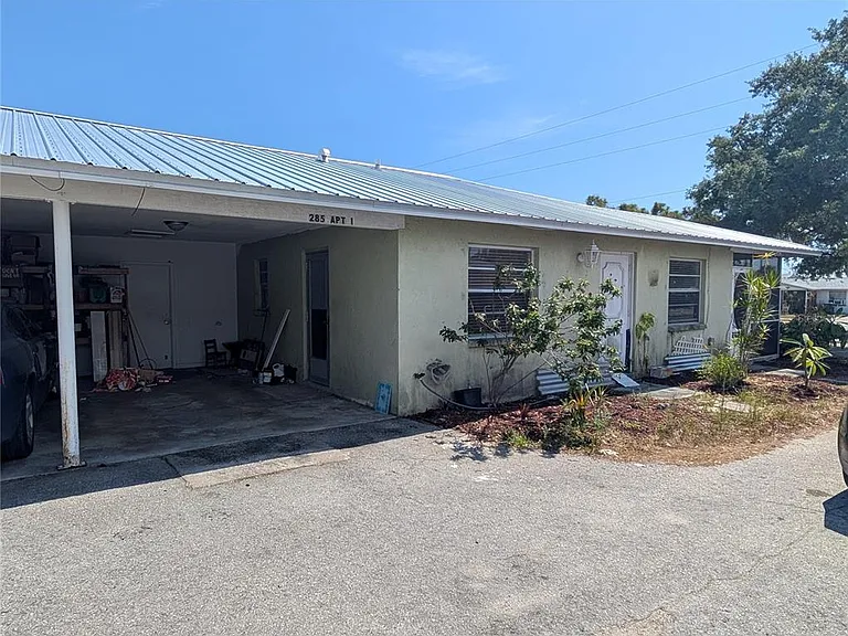 285 S McCall Rd — Photo 2