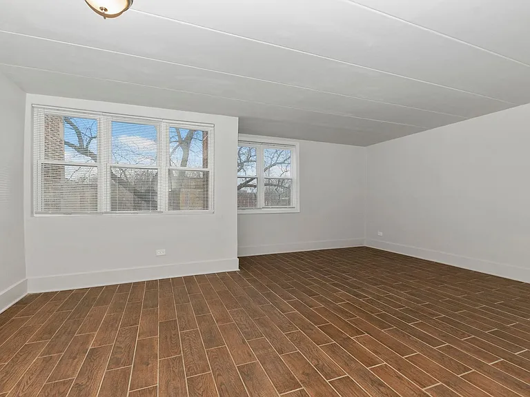 6603 S Rhodes Ave — Photo 19