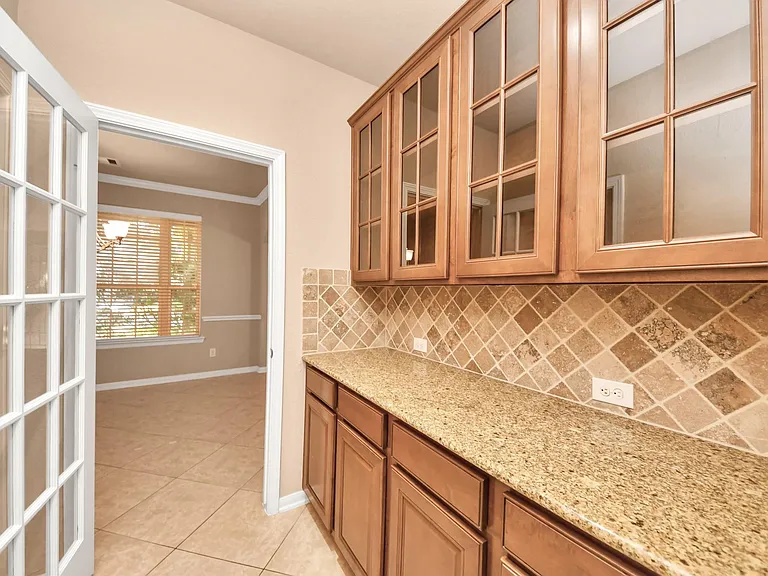 9619 W Amber Bluff Ln — Photo 10