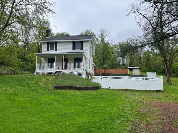 462 Oak Hill Rd, Binghamton, NY 13901