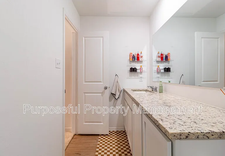 9620 NW 126th St — Photo 37