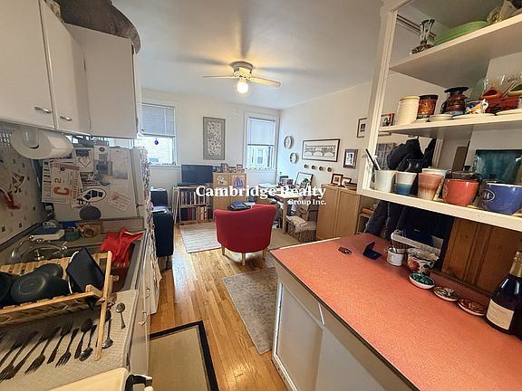 5th image of 27 Meacham Rd #1B