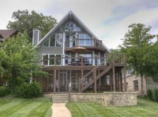 18B L St, Lake Lotawana, MO 64086
