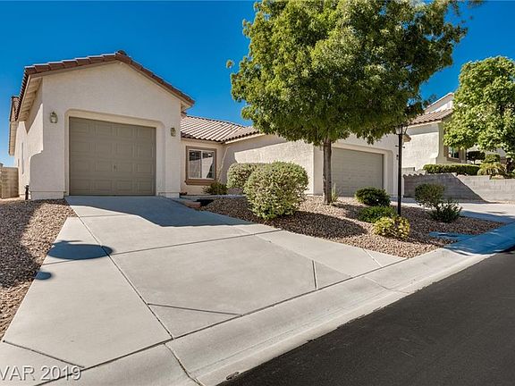 2nd image of 10645 Cliff Mountain Ave