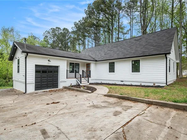 46 Park Place Ct, Douglasville, GA 30134