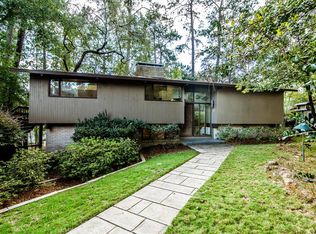 2527 W Green Briar Dr, Huntsville, TX 77340