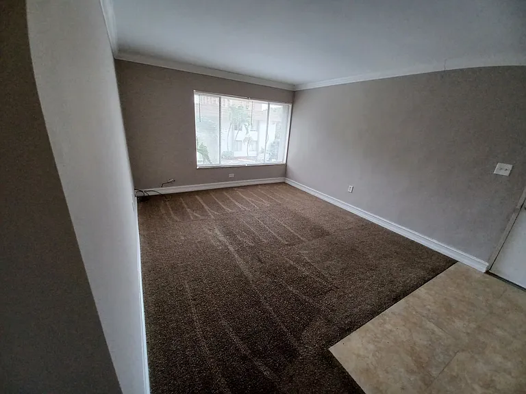 1830 Maravilla Ave #212 — Photo 24