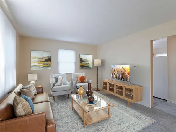 4010 Lewis Ave, Lincoln, NE 68521