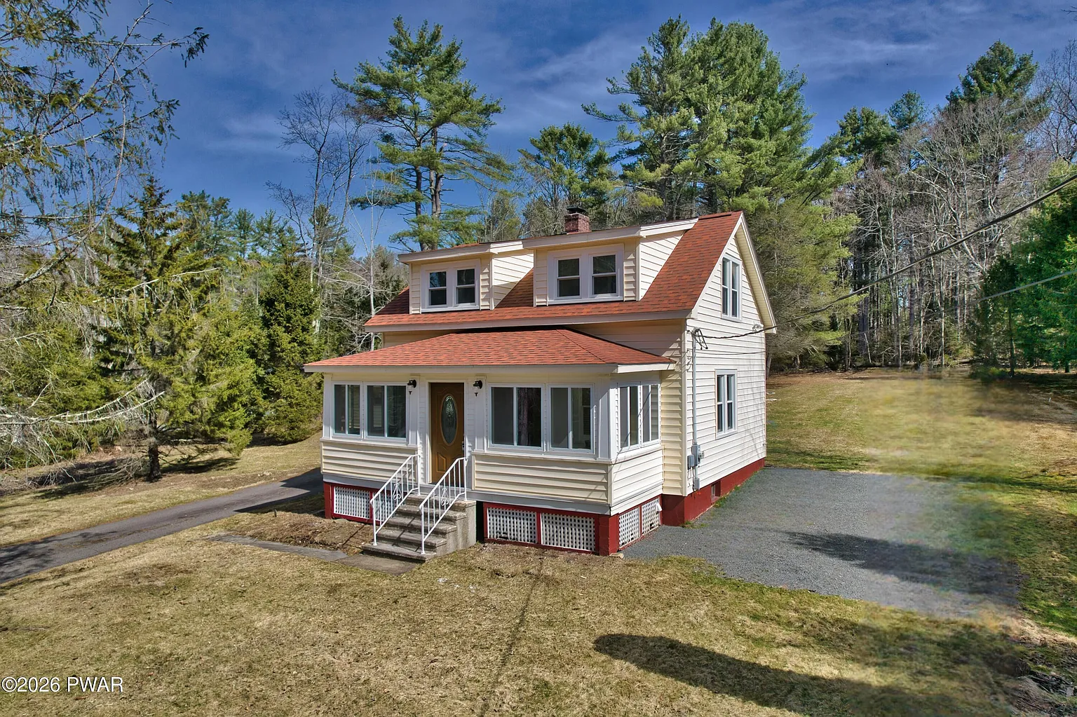 697 Blooming Grove Rd photo 1