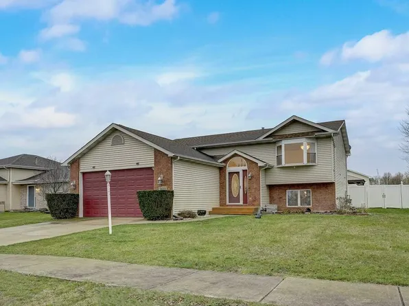 7633 Eider Ave, Hobart, IN 46342