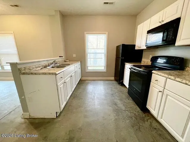 80 E 13th St #2 — Photo 3