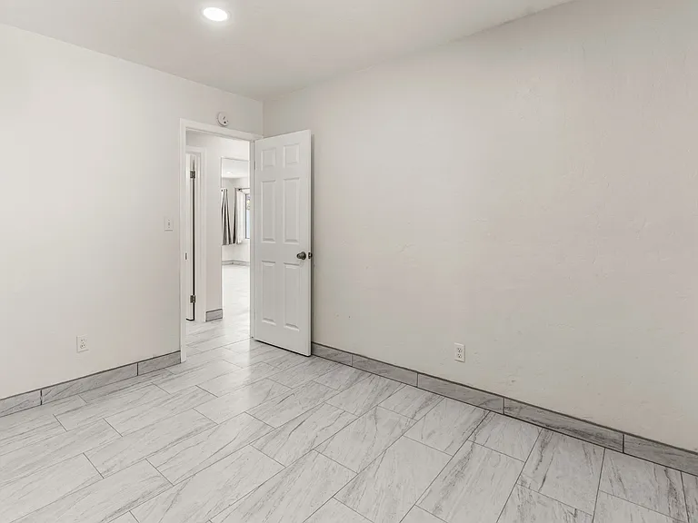 3728 Odom St — Photo 16