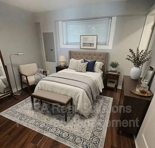 75 E Moler St #B — Photo 3