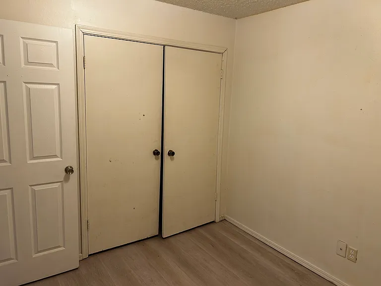 1100 SW 77th Pl — Photo 15