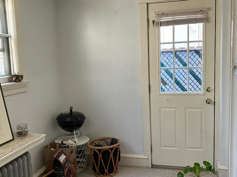 2219 Parrish St — Photo 33