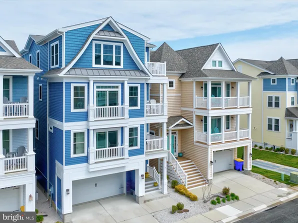 38136 River St Unit 12, Ocean View, DE 19970