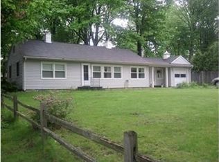 1334 W Kilgore Rd, Kalamazoo, MI 49008