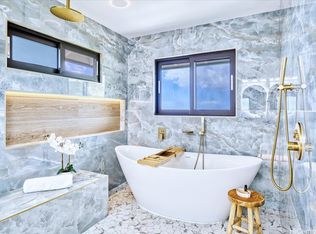 5333 Puahia Pl, Honolulu, HI 96821