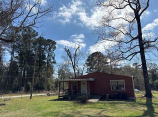 1821 E Beverly Dr, Shepherd, TX 77371