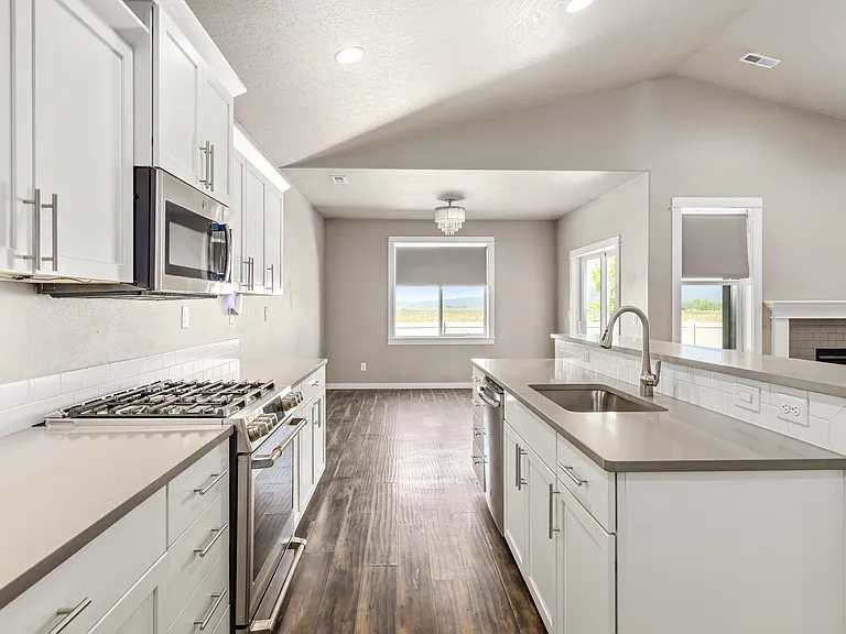 13241 N Loveland Way — Photo 11