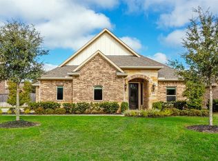 33306 Winsford St, Weston Lakes, TX 77441