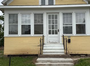 826 McKinley St, Oshkosh, WI 54901