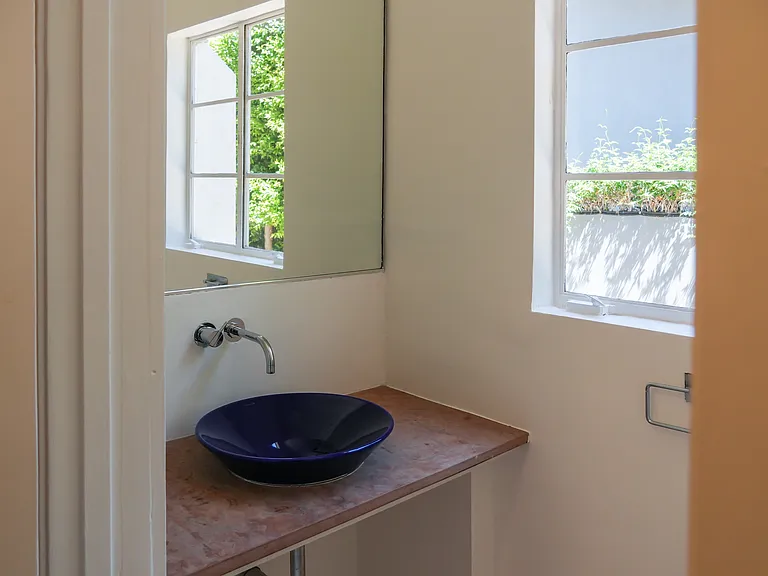 3920 Stansbury Ave — Photo 18