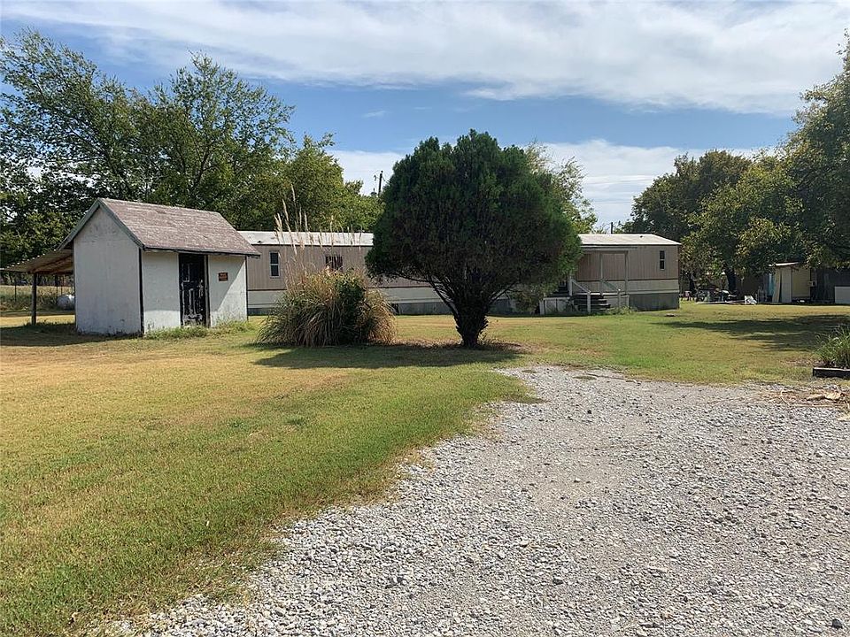 1st image of 3280 Family Dr