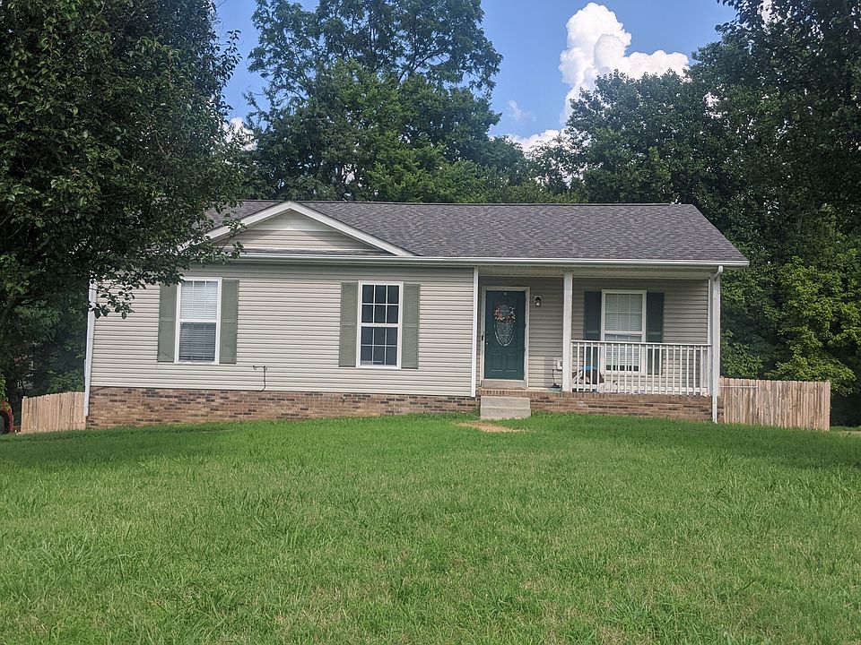 1st image of 582 Somerset Ln