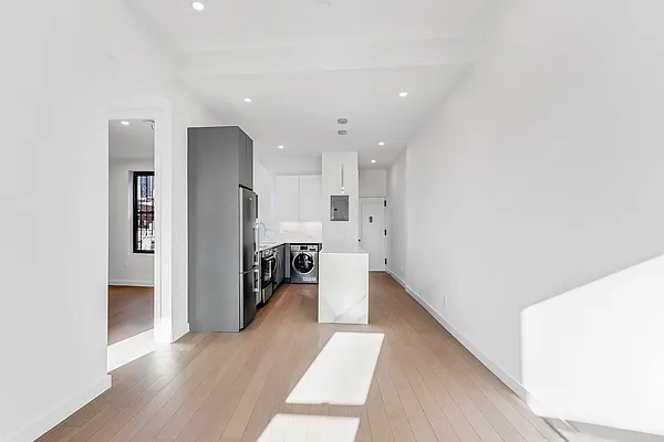 Rented by Citified Realty Group LLC | media 4