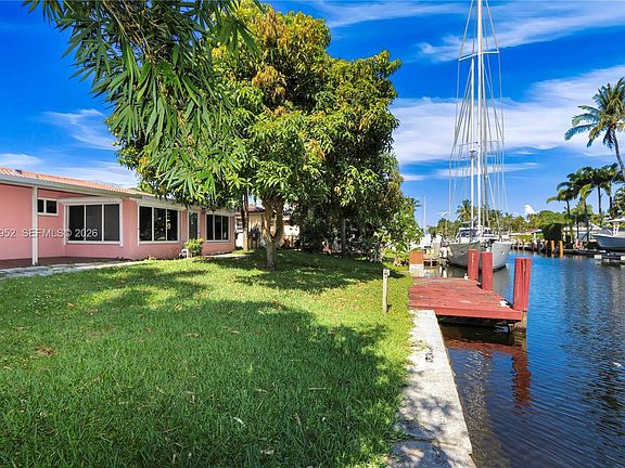 5th image of 917 Mandarin Isle