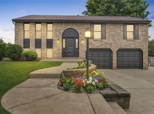 138 Rizzi Dr, Irwin, PA 15642