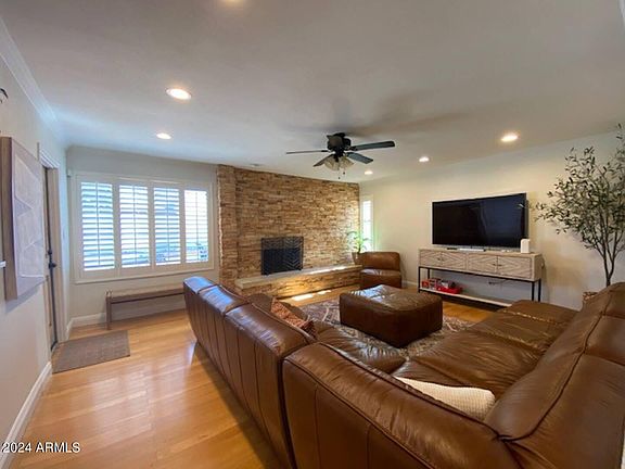 5th image of 4309 W CORRINE Drive