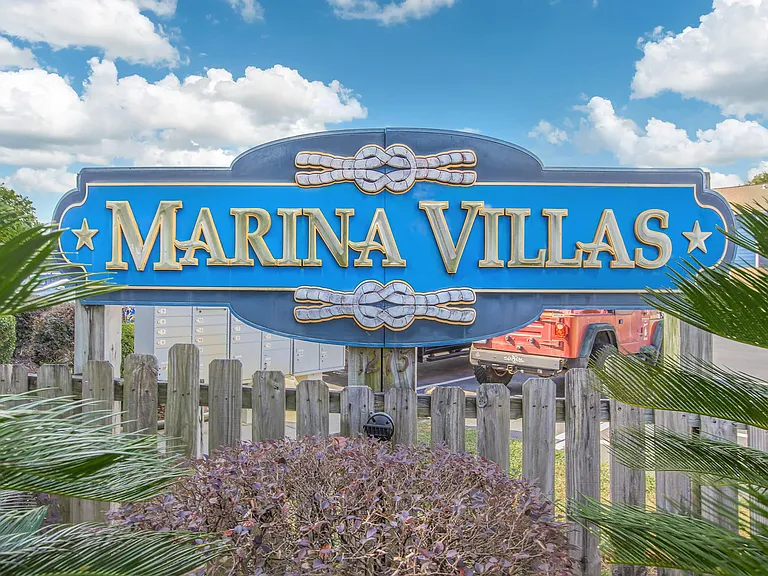 Marina Villas — Photo 6